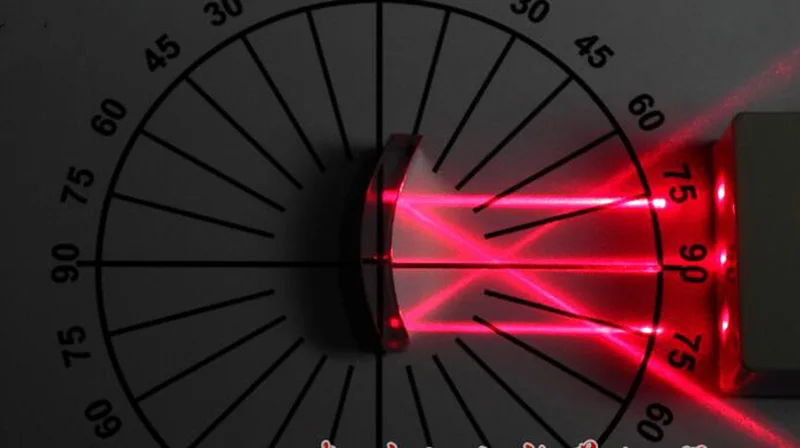 HTB15oUIeRDH8KJjSspnq6zNAVXaM