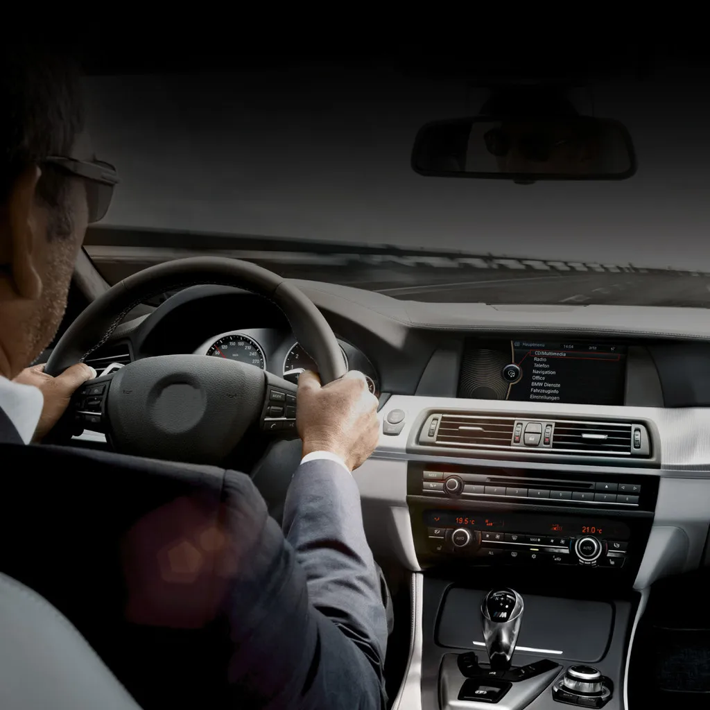 Автомобильный комплект громкой связи беспроводной Bluetooth автомобильный комплект MP3-плеер fm-передатчик беспроводной радиоадаптер USB стильная автомобильная зарядка