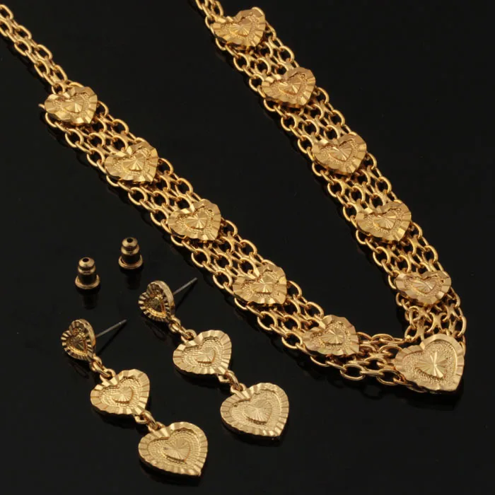 

Dubai Gold Color Jewelry Heart Necklace And Drop Earring Set African Fashion Jewelry Set For Women Gift Sale NE233