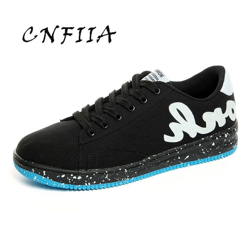 CNFIIA الذكور أحذية الكبار حذاء أسود أبيض رجل تزلج الأحذية مصمم العلامة التجارية 2018 الخريف الدانتيل يصل مريحة جودة CNFIIA الذكور أحذية الكبار حذاء أسود أبيض رجل تزلج الأحذية مصمم العلامة التجارية 2018 الخريف الدانتيل يصل مريحة جودة