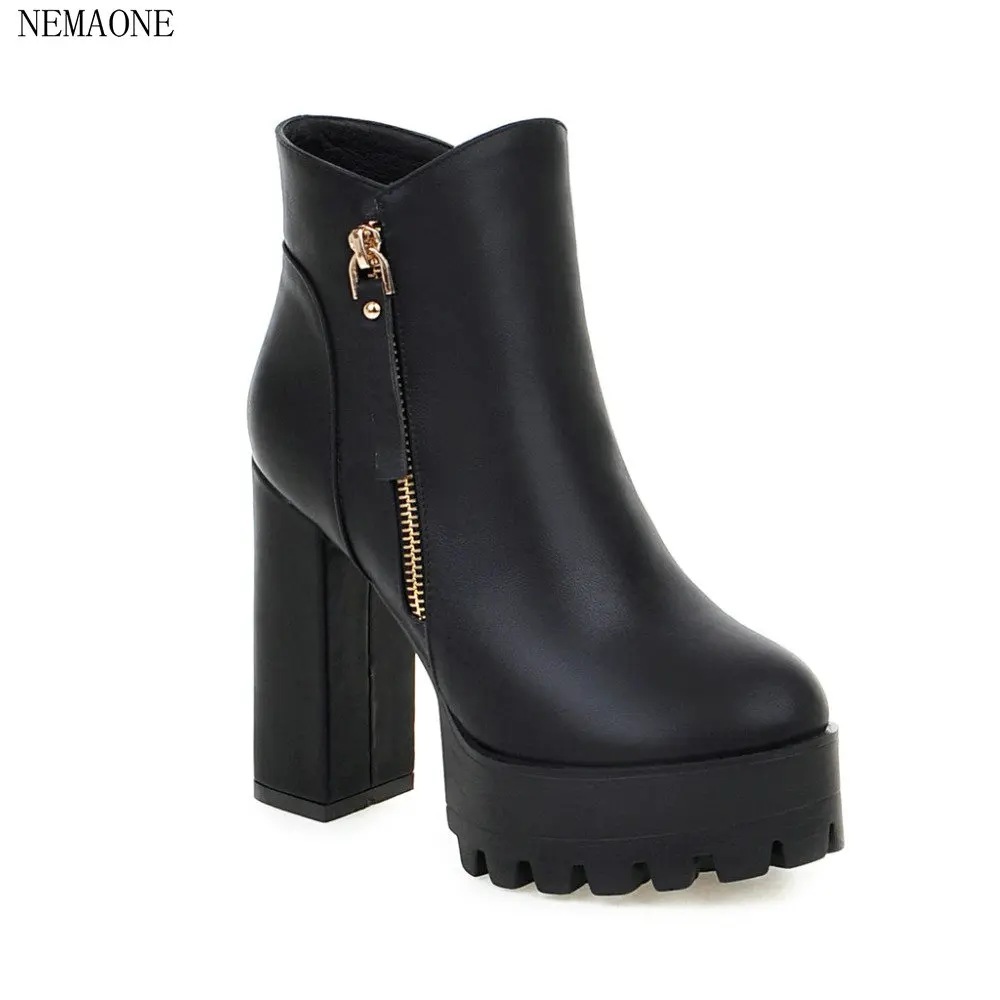 solid pointed toe low heel biker boots