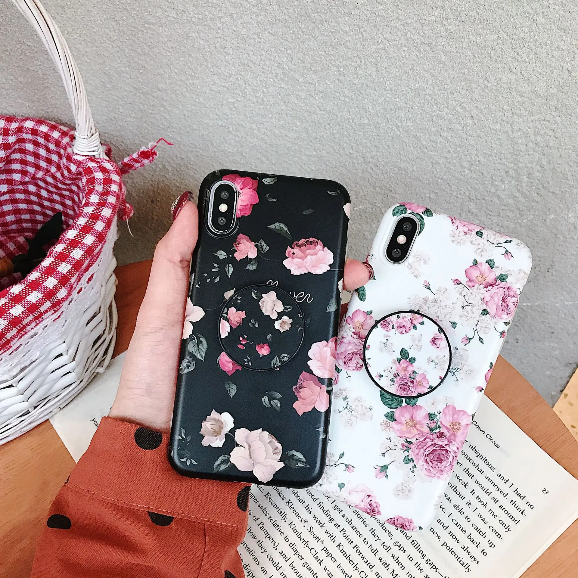 

LoliHippo Classic Silicone Soft Flower Phone Case For iPhone X 7 8 6 6S 6 S Plus Grip Holder Back Cover For XR XS MAX 4.7 5.5