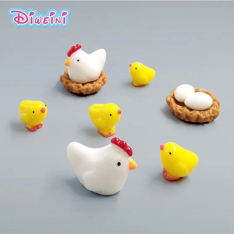 

Chicken Hen Chick Egg Nest Bonsa Cartoon Animal Model Toy Figurine Home Decoration Miniature Moss Landscape Ornament PVC Craft