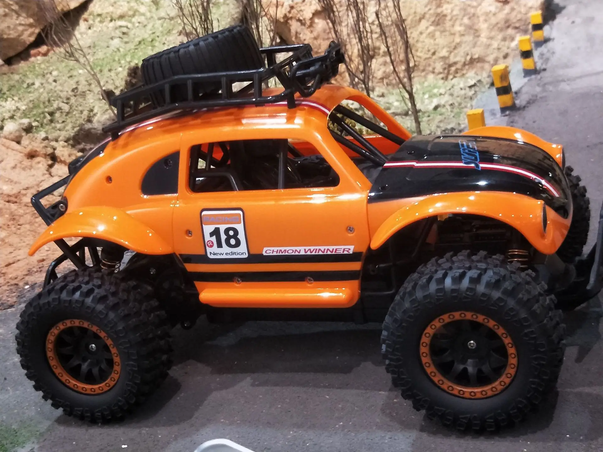 Новые оригинальные радиоуправляемые автомобили игрушки 1/14 2 4 GHz 25 км/ч