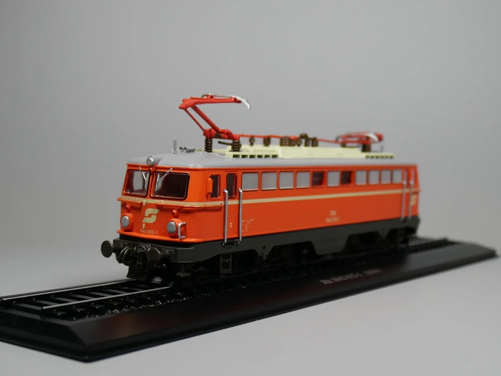 Модель в масштабе Ho Atlas 1:87 поезд Rh 1042 032 1 1964 отлитый под давлением модельный