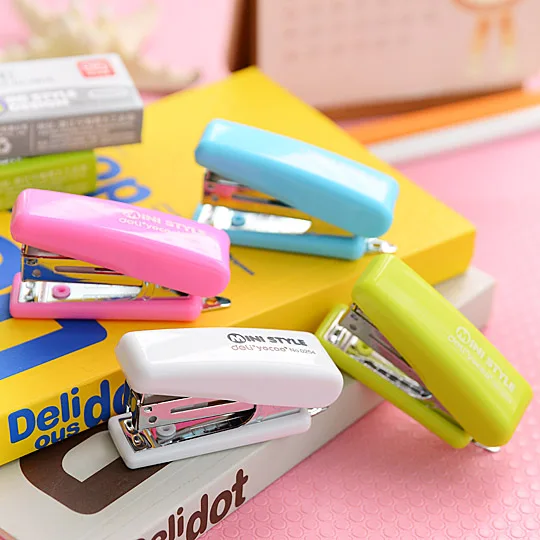 Deli Book Manual Cute Mini Stapler With 1 Gif Staple Office Gadgets School Supplies For Kids