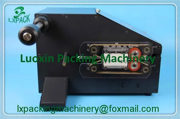 Air Pillow Machine Mini Pak'r Air Cushion Machine Uline Air Bubble Wrap Roll Uline Green Machine Protective Packaging Air Pillow Packaging AIRmove PILLOW PAK'R AirWave Mini Pak'r (41)