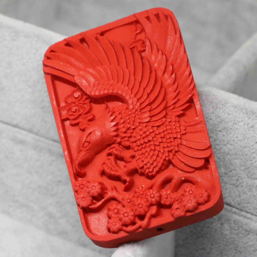 Горячие продажи factory outlet красный киноварь резьба животных орел большой подвеска