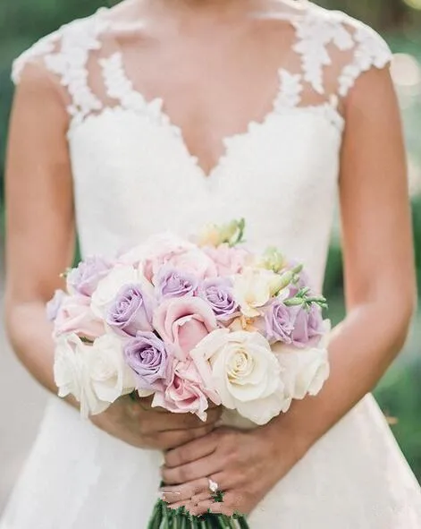 2019-vintage-boho-wihte-lace-a-line-sheath-wedding-dresses-v-neck-cap-sleeves-plus-size-bohemian-country-grande-bridal-wedding-gowns-cheap (3)_
