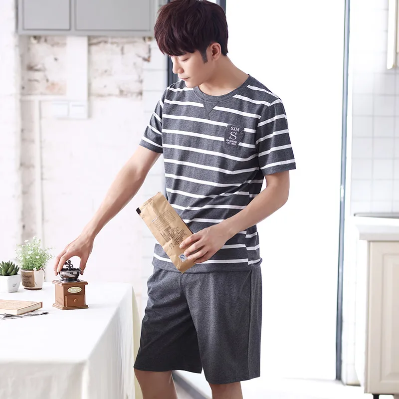 

2019 Hot Summer Short Sleeve Cotton Pajama Sets for Men Casual Striped Sleepwear Pyjama Male Homewear Pijama Lounge Home Clothes