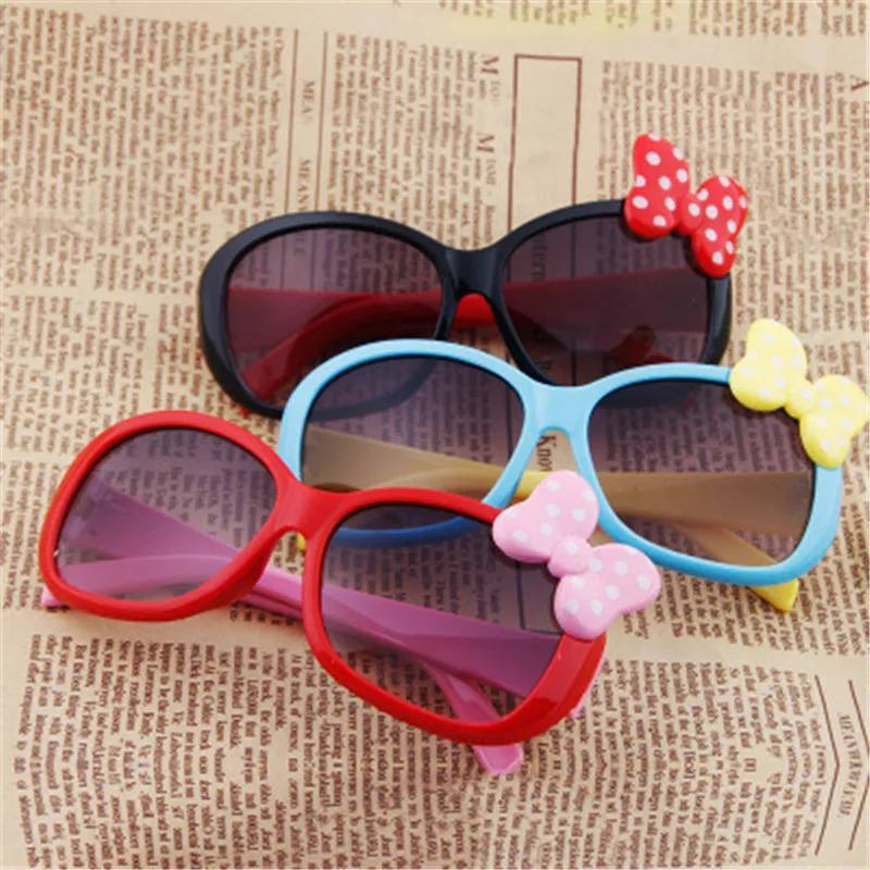 boys and girls cat eye Kids sunglasses new high-end fashion brand children's goggles bow color children's glasses UV400