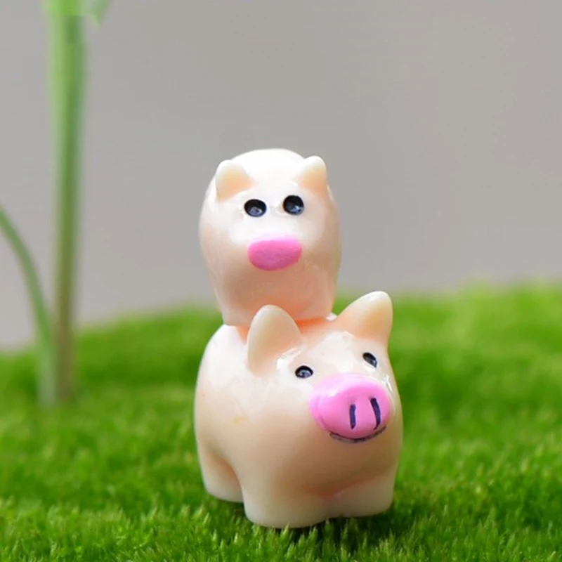 

ZOCDOU 4 Pieces Cartoon Decor Pig Cute Swine Cerdo Family Crafts Ornament Home Garden Small Resin Statue Figurine Hog Simulation