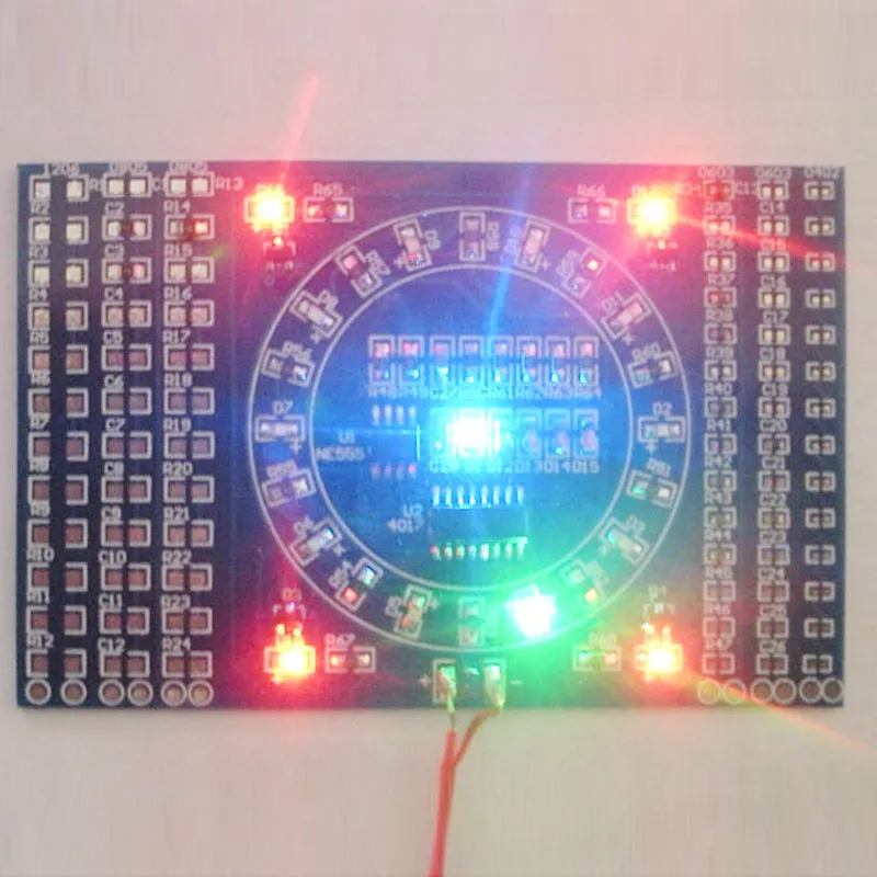CD4017 вращающийся светодиодный SMD NE555 паяльная тренировочная доска DIY Kit Fanny Skill Training