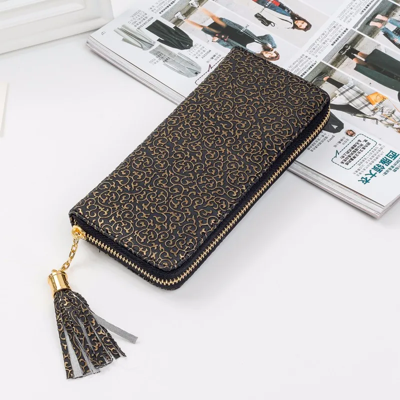 2531296672_1071210562