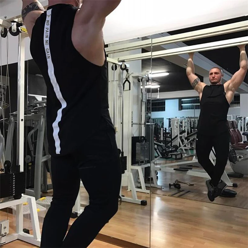 Брендовая одежда для фитнеса и бодибилдинга Стрингер майка мужчин тренажерные