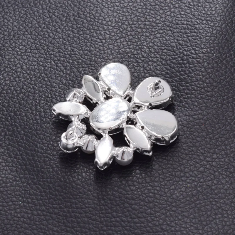 ACRYLIC clothing buttons sewing craft (6)
