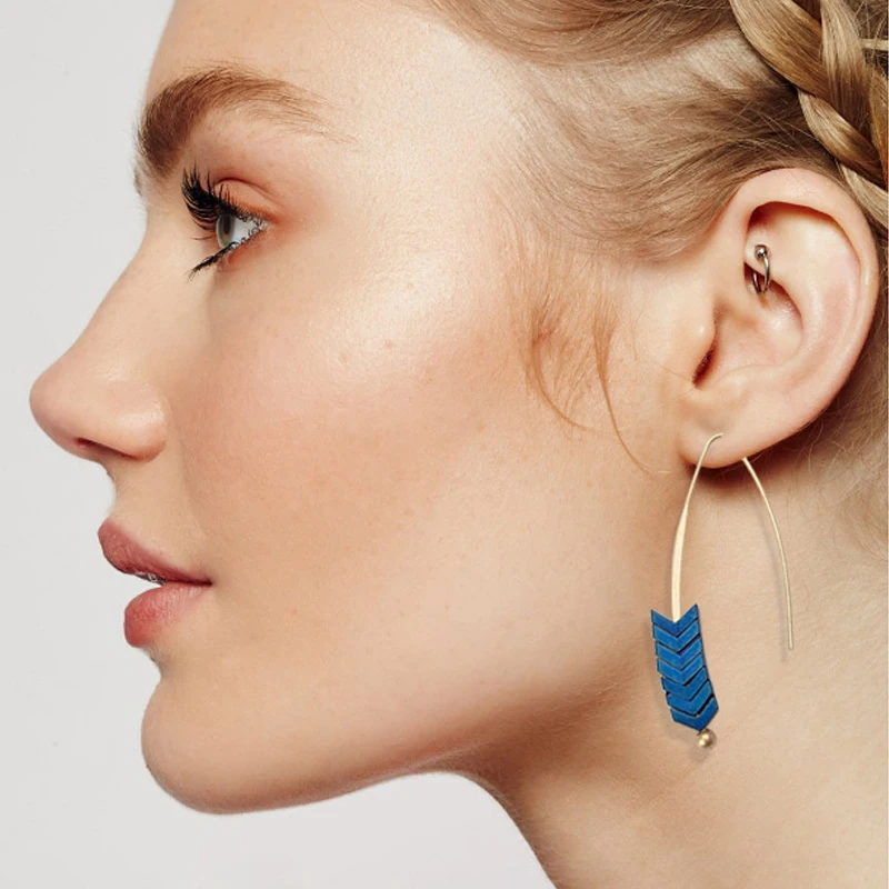

MISANANRYNE Vintage Natural Rock Stud Earrings Arrow Long Hook Earrings for Women Fashion Jewelry Punk Brincos