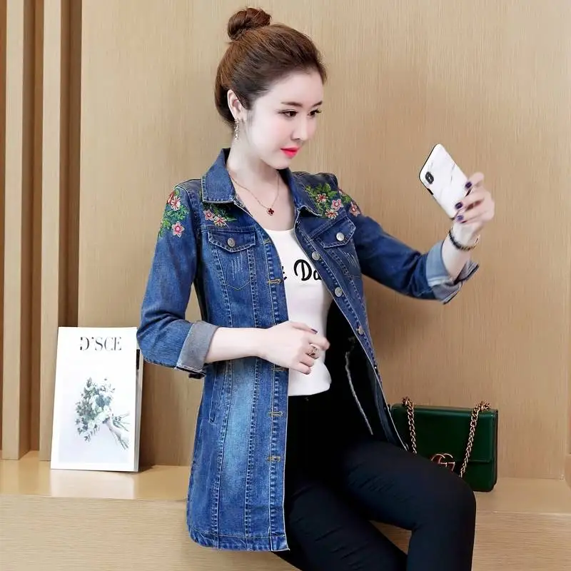 التطريز الدنيم سترة فام عارضة الأساسية طويلة الجينز معاطف 2019 الخريف المرأة أنيقة خمر السترات أبلى Casacos Feminino التطريز الدنيم سترة فام عارضة الأساسية طويلة الجينز معاطف 2019 الخريف المرأة أنيقة خمر السترات أبلى Casacos Feminino