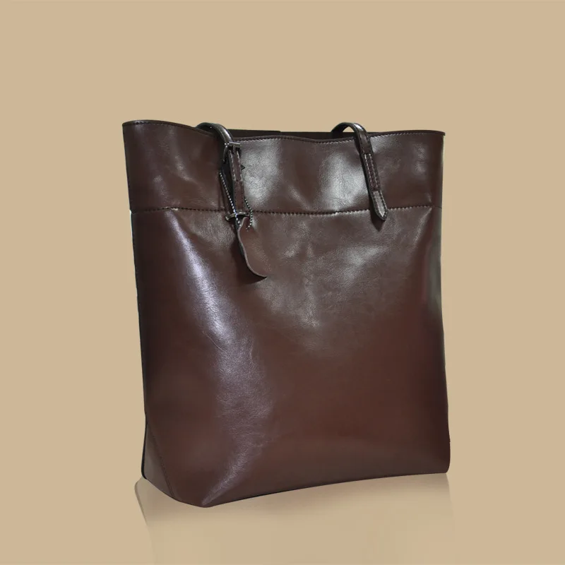 European and American ladies oil wax leather motorcycle bag Leather large-capacity, gray shoulder motorcycle cross bag