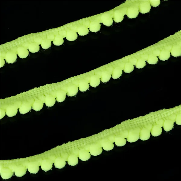 Fluorescent Yellow 5 ярдов 10 мм 20 цветов помпон шар планки ленты DIY ремесло кукла одежда аксессуары домашняя Подушка занавеска Швейные кружева аксессуары - Цвет: Fluorescent Yellow