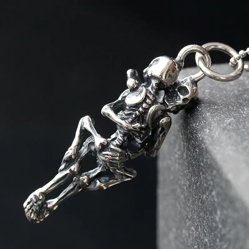 

Silver Wholesale Couple Skeleton Skull S925 Sterling Silver Necklace Retro Male And Female Vintage Thai Silver Pendant