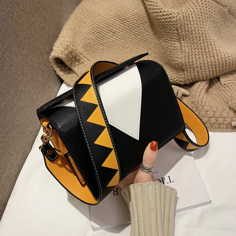 أنماط هندسية صغيرة Crossbody حقائب للنساء 2019 مع شخصية حزام الكتف السيدات Crossbody حقيبة الإناث حقائب
