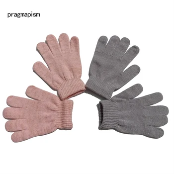 

2018 Soft children's boys' girls' warm autumn winter magic gloves cartoon fashion warm knitted gloves