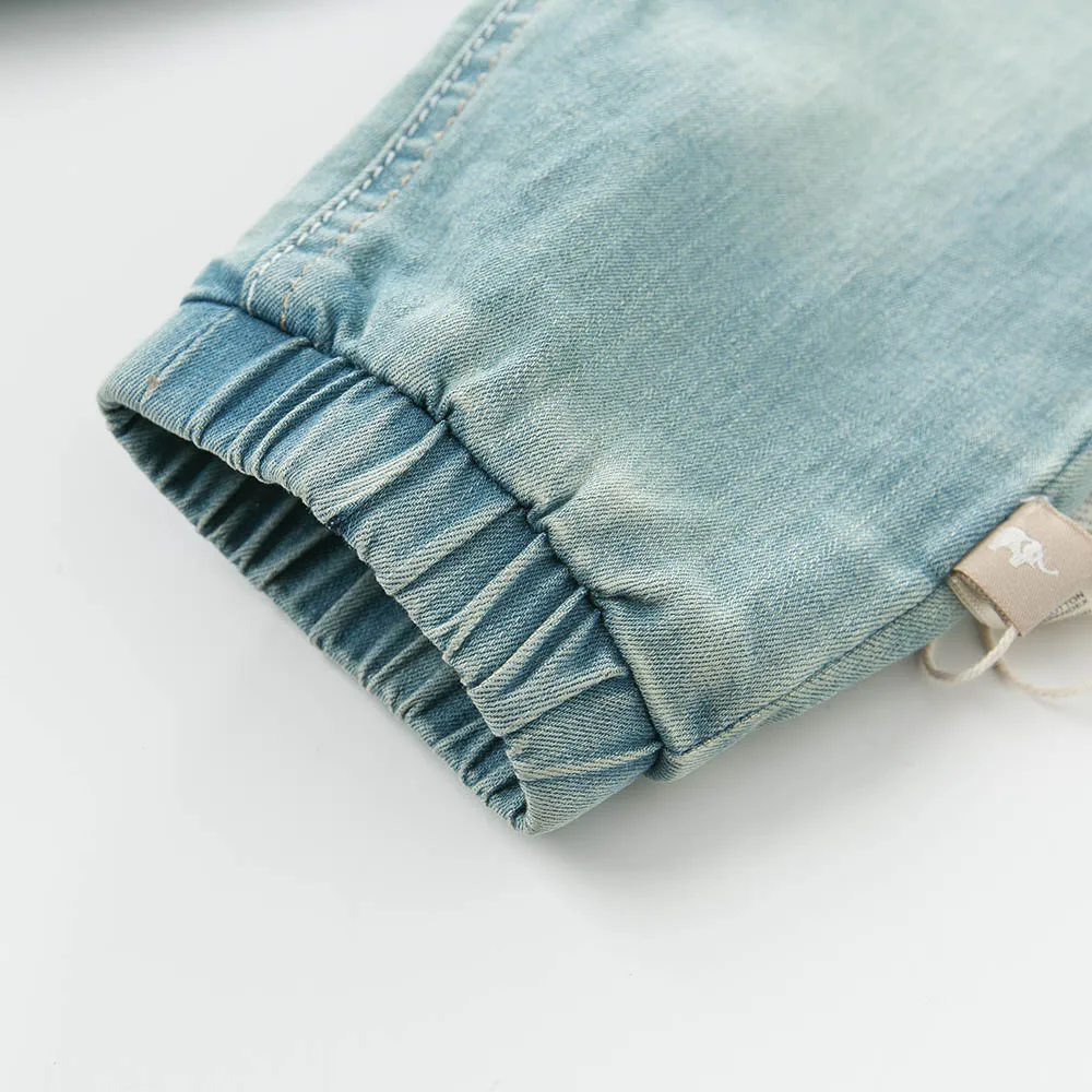 DB4616_0011_6Y3A6592