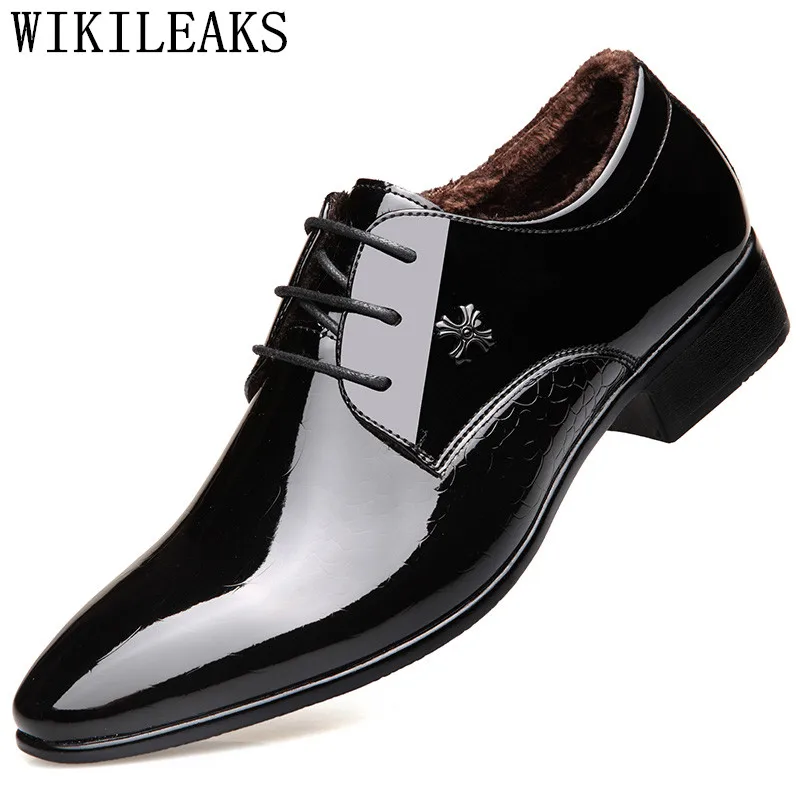 Zapatos Robe Sapato Verni Hombre Peluche 2 1 Chaussures Mariage Hommes De Pour En Courte Masculino Oxford Cuir Formelle wqESBpF