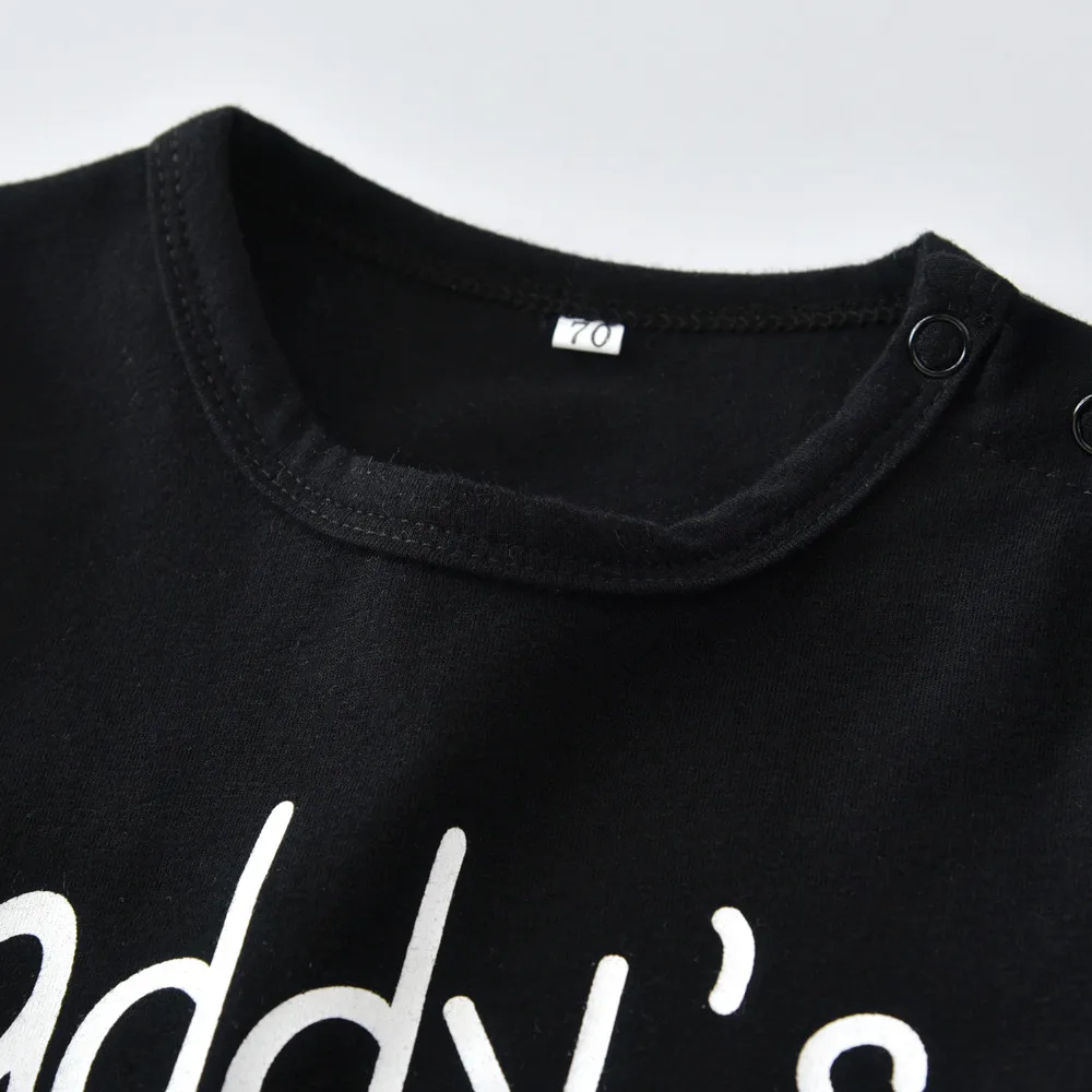 Комплект одежды из 3 предметов для новорожденных и маленьких мальчиков, футболка с длинными рукавами и надписью «Daddy's Little Man»+ штаны+ шапочка, одежда для малышей