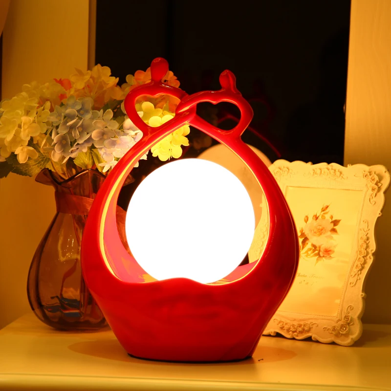 

Simple modern creative wedding marriage room personality red warm decorative gift table lamp TA91310