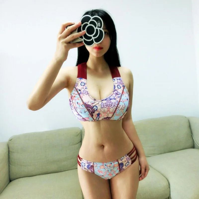 BIKINI (1)