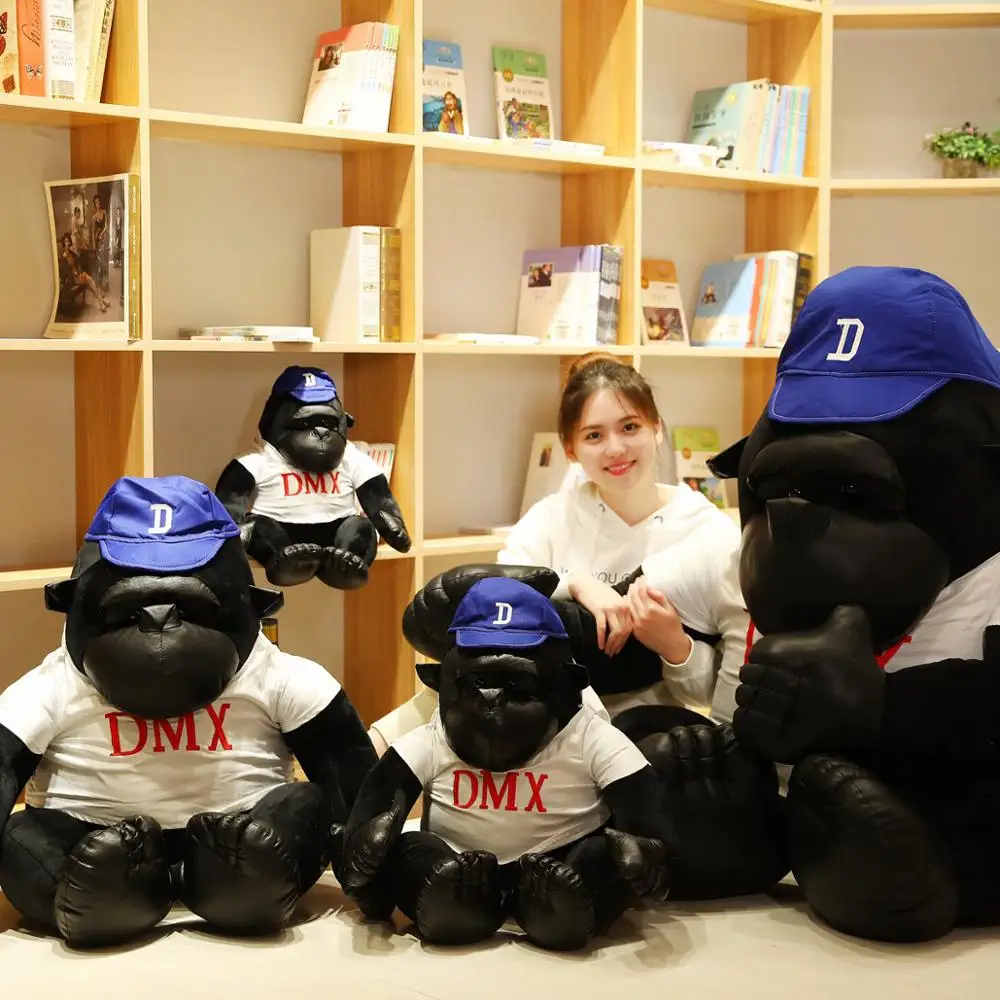 

T-shirt Chimpanzee Plush Toy Lifelike Stuffed Monkey Forest Zoo Animal Doll Blue Hat Dressed Sitting Boys Birthday Gift 50/60cm