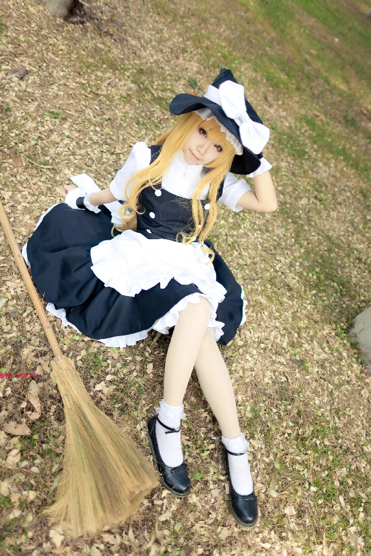 

Anime TouHou Project Cosplay Costume Kirisame Marisa Maid Black and White COS Cloth Halloween Costumes for Women