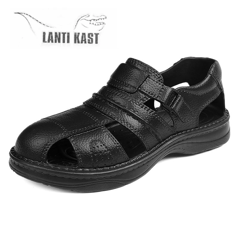 

Lightweight Hole Water Shoes Men Male Sandals Summer Aqua Shoes Sandalias Slippers Clogs Casual Fishing Barefoot Sea Shoes