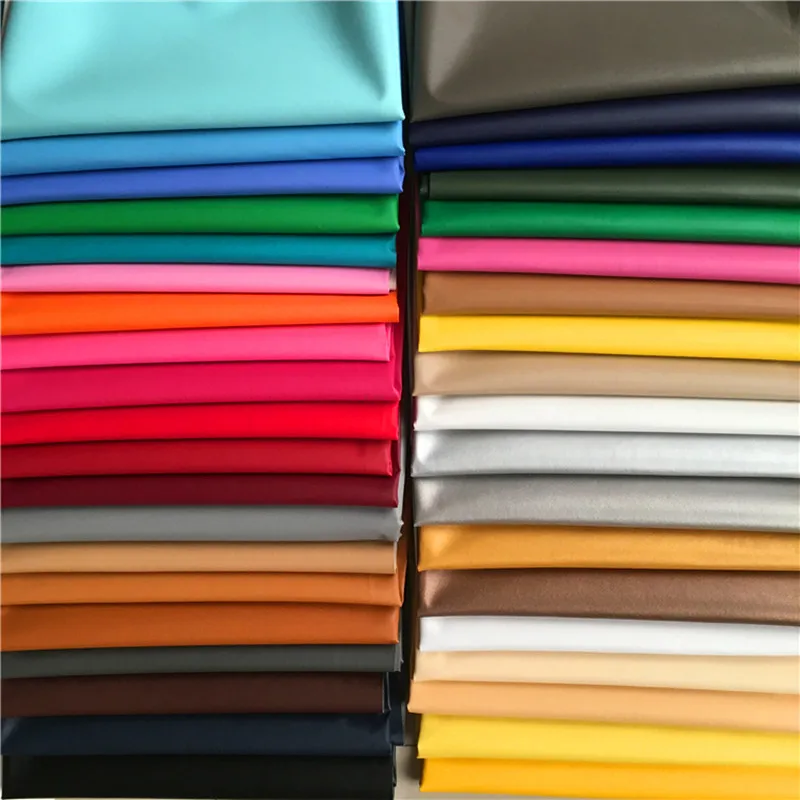 

Faux PU Leather Fabric 0.7mm Thickness Synthetic Leather for Bag tissu cuir Artificial Leather for sewing material Wholesale