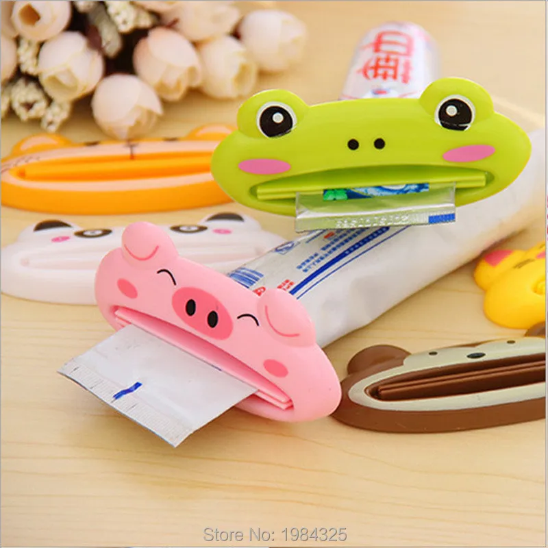 

1pcs Cute Animal multifunction squeezer / toothpaste squeezer Home Commodity Bathroom Tube Cartoon Toothpaste Dispenser