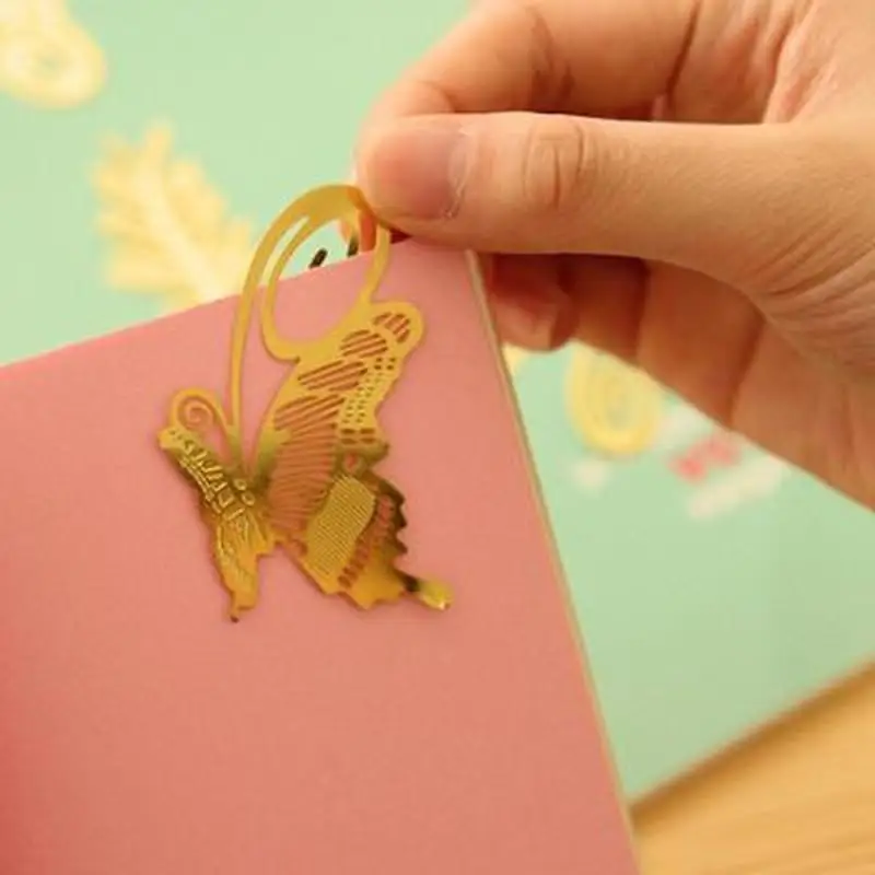 1 шт HollowMetal Bookmarkers симпатичные канцелярские принадлежности Kawaii Подарки для учителей Корейский мультфильм Книга маркеры закладки для книг