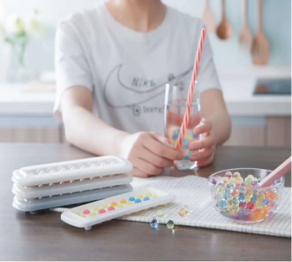 

Spherical Ice Tray ice lattice small ball 27 Molds Made In China 1pc Ice Mold 20 x 7 x 2cm 27-spherical ice LDPE k2