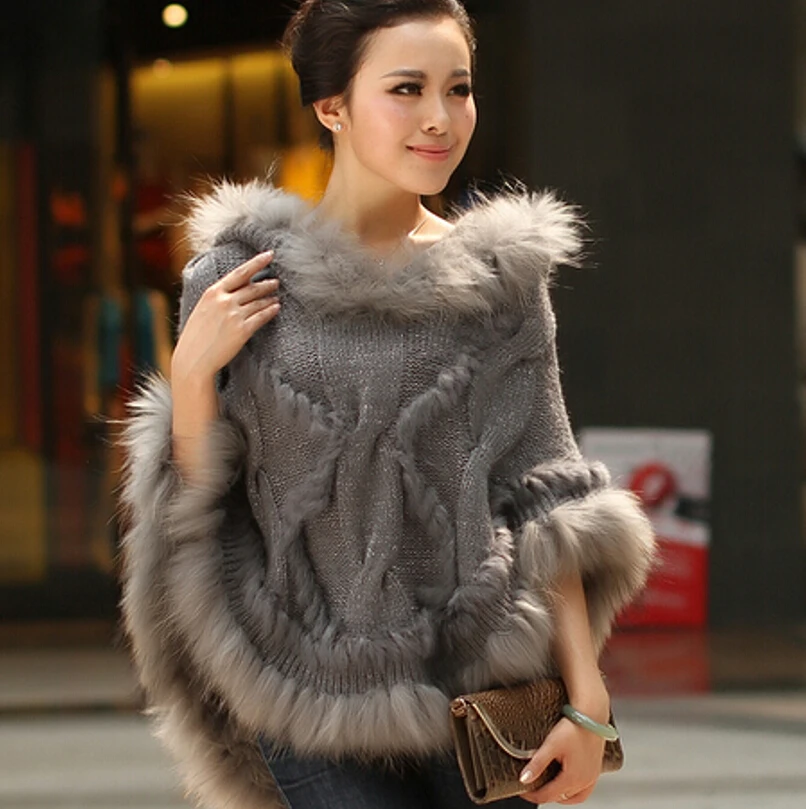 

FXFURS 2019 Autumn Thermal Raccoon Fur Cape Knitted Fur Poncho Women Fashion Fur Sweatercoat with Fur Stripes Free Shiping