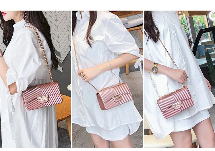 9441485392_2056685334