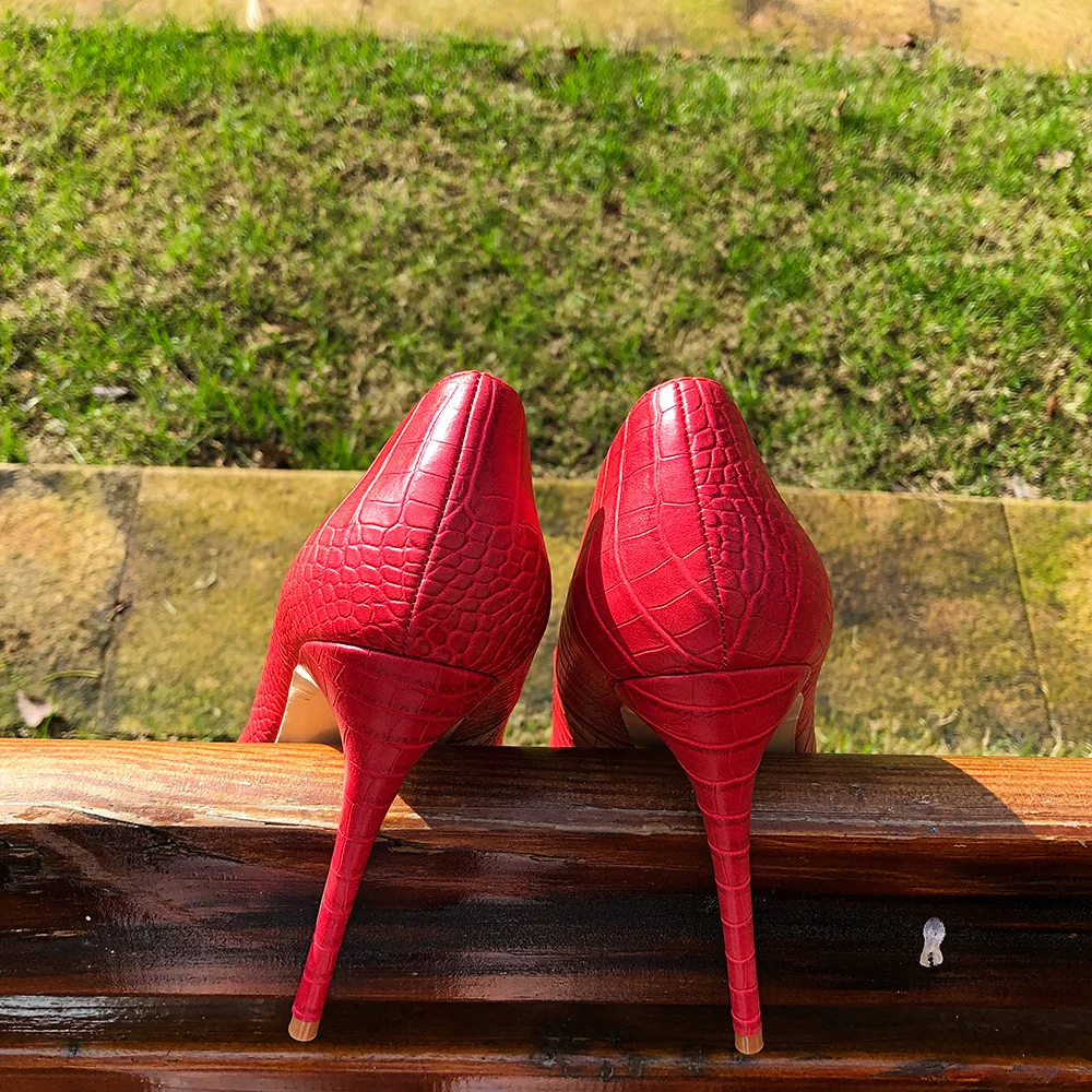 Veowalk/брендовые красные пикантные женские туфли с острым носком на очень высоком каблуке-шпильке со змеиным узором; женские вечерние туфли-лодочки без застежки; свадебные туфли