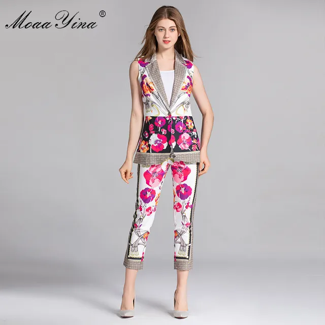 Special Offers MoaaYina Fashion Designer Suit Spring Women Sleeveless V-neck Beading Floral Print Elegant Tops+3/4 Pencil pants Two-piece suit Special Offers MoaaYina Fashion Designer Suit Spring Women Sleeveless V-neck Beading Floral Print Elegant Tops+3/4 Pencil pants Two-piece suit
