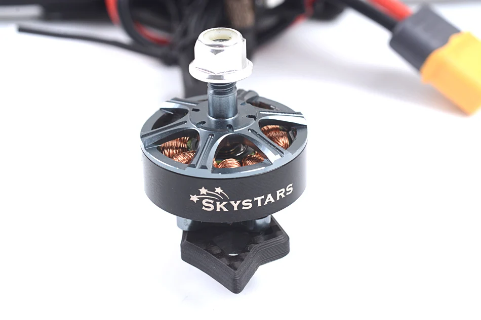 SKYSTARS Орел 221 FPV гоночного дрона с дистанционным управлением F4 8K FC OSD 25/200/800 МВт VTX 600TVL CCD Камера