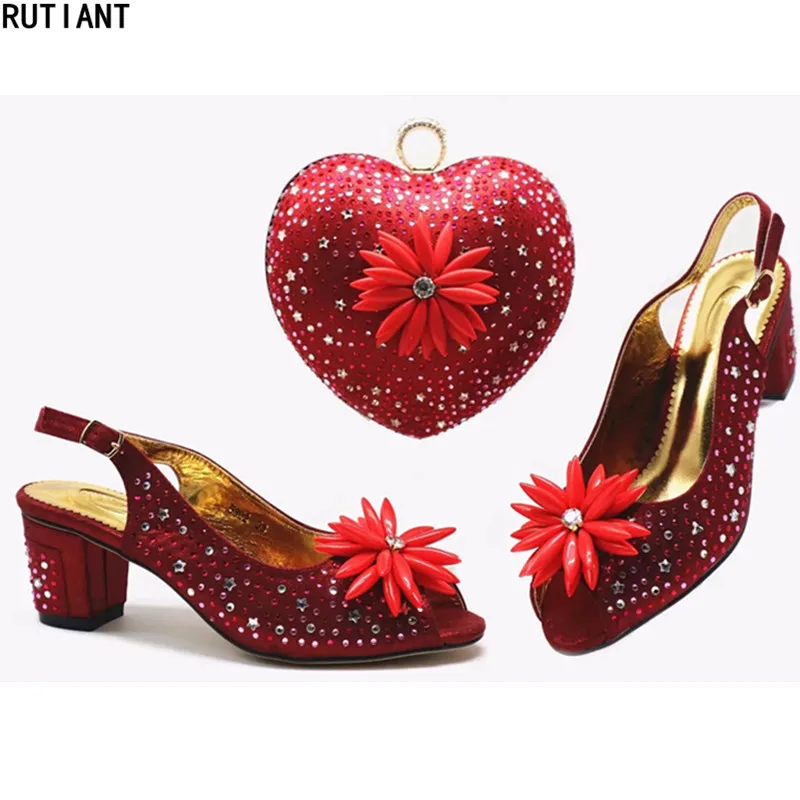 

New Arrival Designer Shoes Women Luxury 2019 Italian Shoes with Matching Bags Nigerian Women Wedding Party Shoes with Bag Set