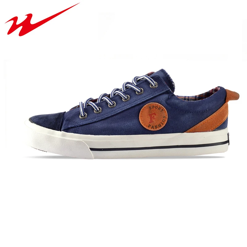 DOUBLESTAR MR Men Skateboarding Shoes Male Lace Up Canvas Sneakers