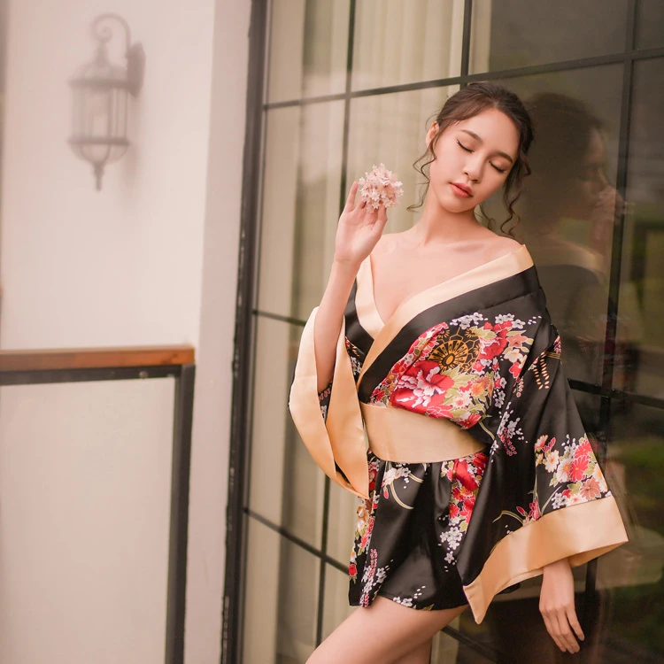 Japanese Women Traditional Kimono Sexy Robe Sakura Suit Uniform Cosplay Yukata Costumes Pajamas Sleepwear