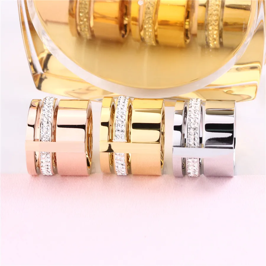 

Stainless Steel Womens Finger Rings Rose Gold Three Layers With Crystals Gold Trendy Couple Wedding Jewelry Rings For Women Lady