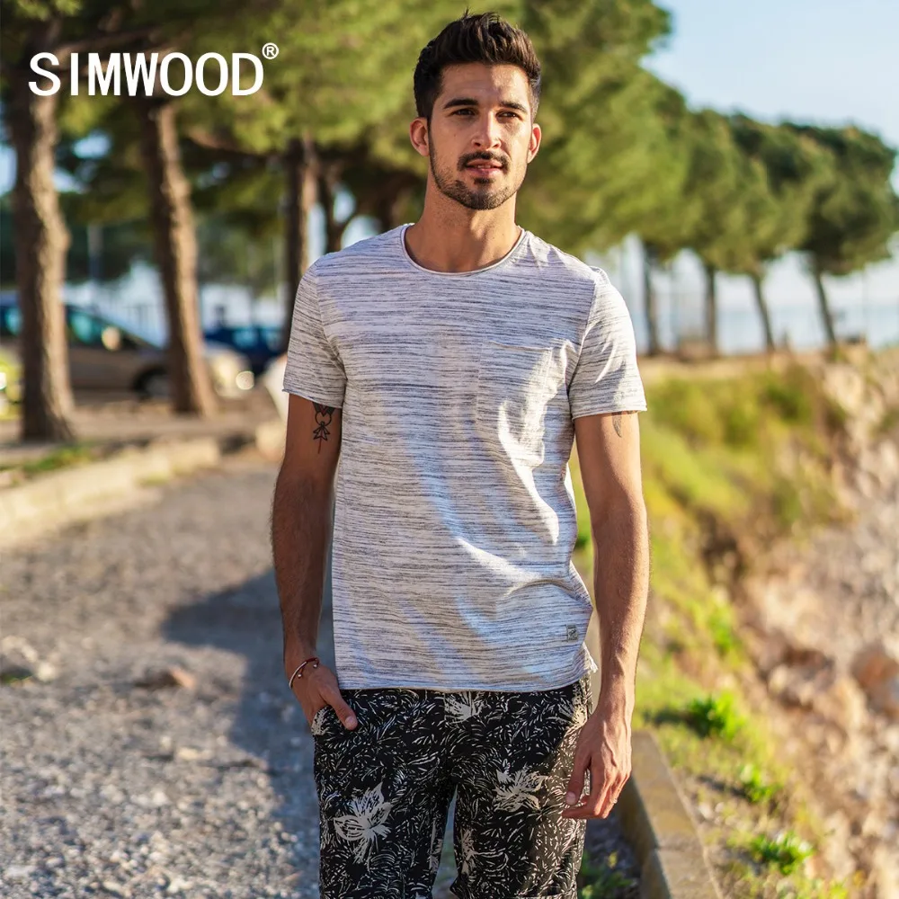 

SIMWOOD 2018 Summer New Striped T Shirt Men Slim Fit Raw Roll Neckline Fashion Top Casual Plus Size Tshirt Tees 180239