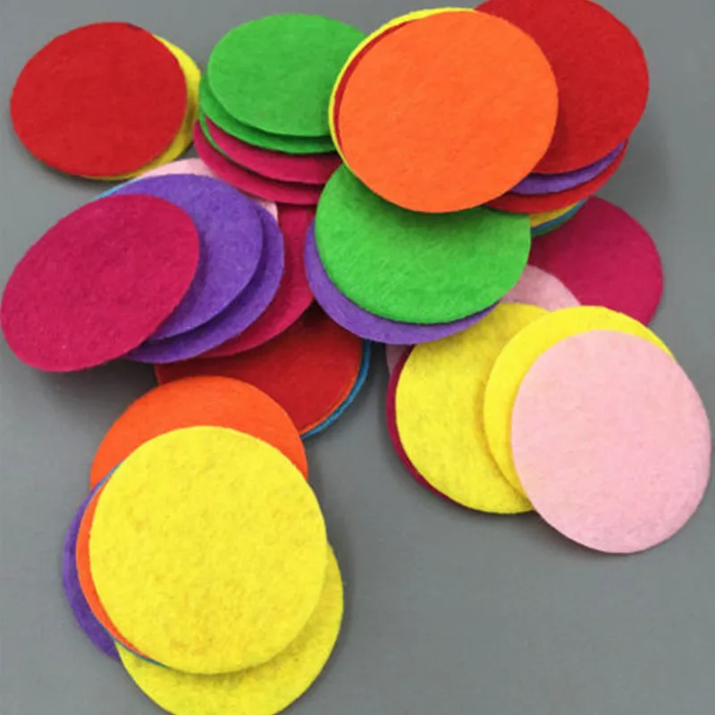 100PCS Mixed Colors Die Cut Felt Circle Appliques Cardmaking decoration